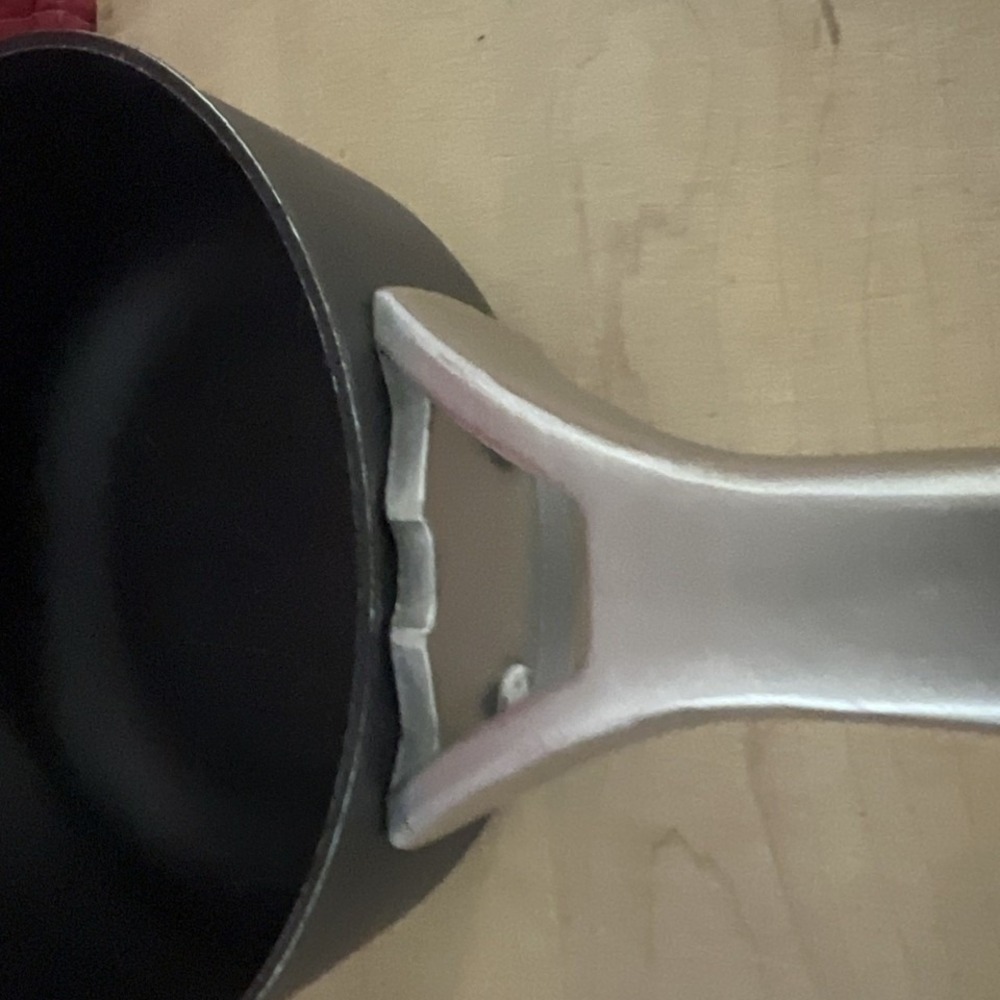 Calphalon PREMIER 2.5 Quart Hard Anodized Nonstick Saucepan *Model 87025 - Picture 3 of 6